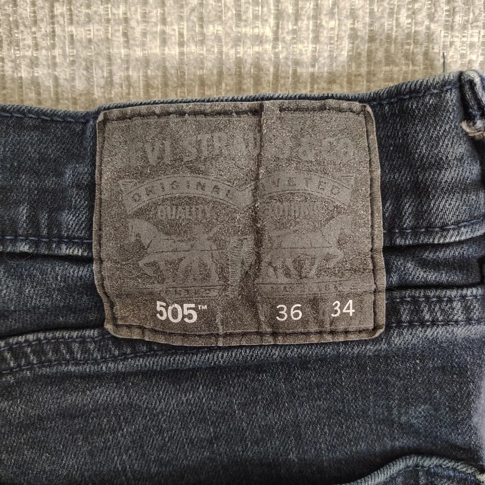 Levi's 505 Jeans Regular Fit Black Wash Denim Pants Mens‎ Size 34x33 (36x34)